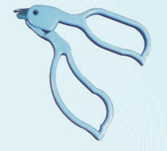 Skin stapler remover